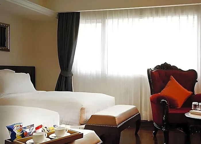 Gulliver's Tavern Hotel Bangkok