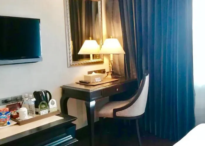 Gulliver's Tavern 3* Bangkok